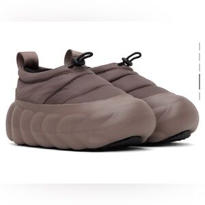 Crocs Quilted Satin Platform Loafers  – Women’s 8 / Men’s 6 – Brand New with Tag